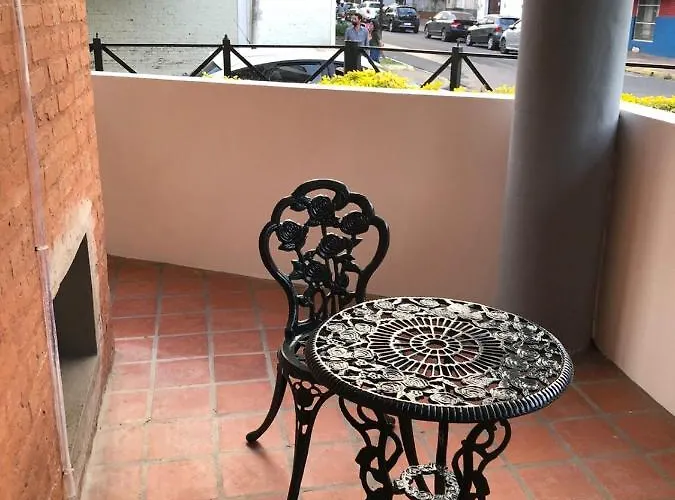 Departamento Centrico Y Moderno